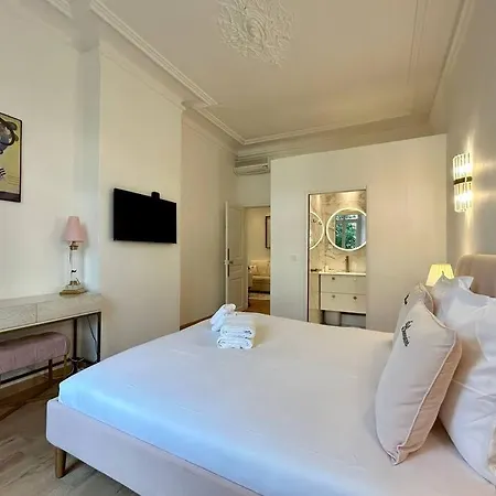 Apartament Charme Et Volupte A Republique Paryż