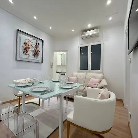 Charme Et Volupte A Republique